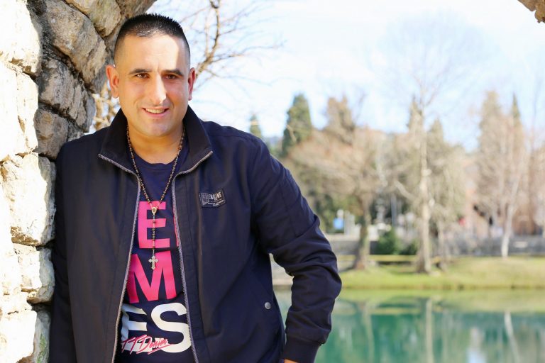 Veljo Kovačević promovisao svoj novi single