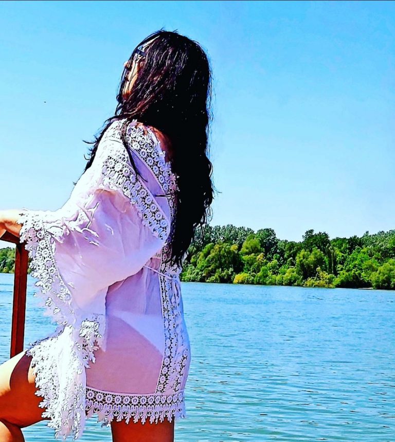 ANGELINA PETROVIĆ: TELO JE ZGUSNUTI DUH, ODEĆA GA ČINI ZATVORENIKOM!