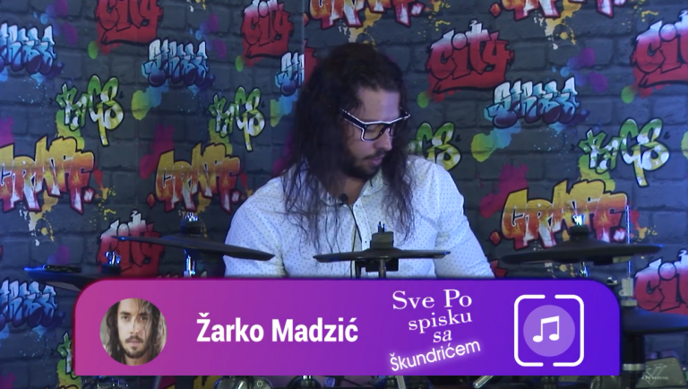 OVAKO LIŽE NAJBOLJI FRAJER U ZVEZDAMA GRANDA!