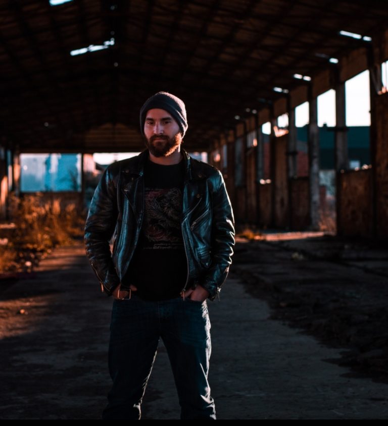 “BUDI DALEKO” NOVI SINGLE TOMISLAV REBAKA (FOTO)