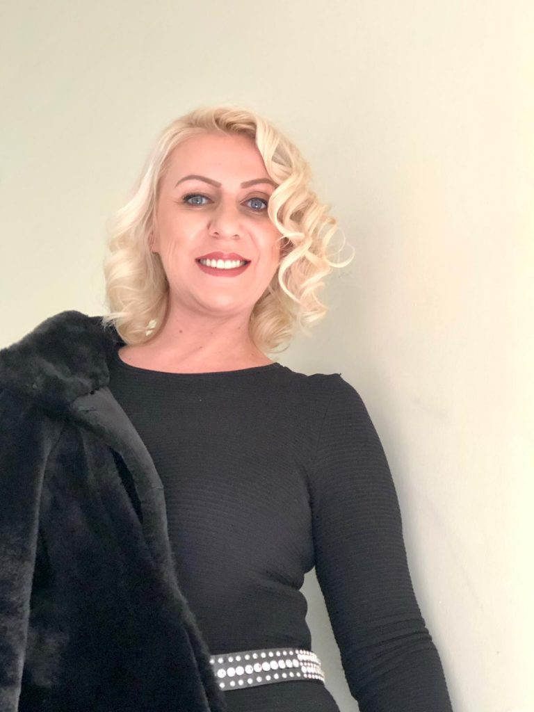 Elma Hrustić sevdalinkom osvaja srca inostrane publike