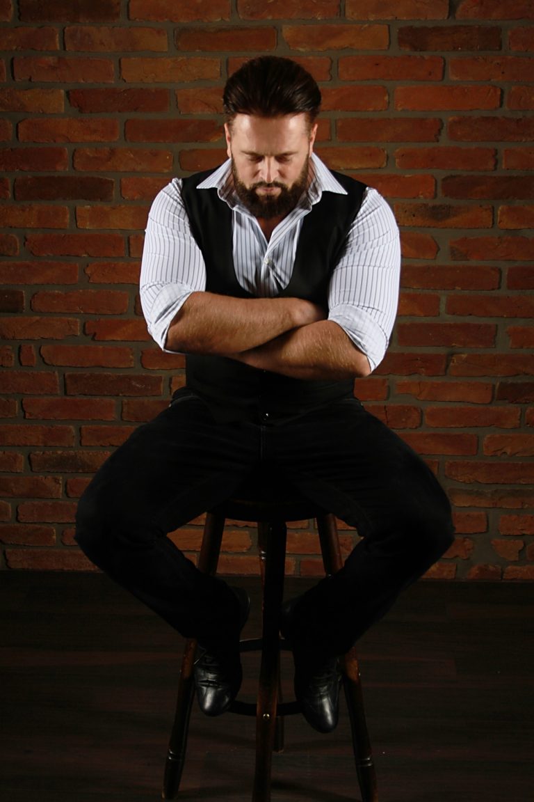 “Srećo ne daj me”, Šaban Sažić uradio novu pesmu!