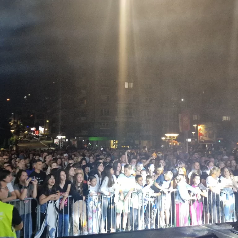 ZIJO VALENTINO U PRIJEPOLJU ODRŽAO KONCERT ZA PAMĆENJE!