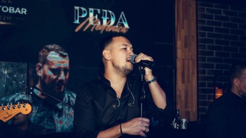 Uroš Zivkovic o pevanju  na vasaru,o tome sto su ga pogodili ledom ,sinu ,o razlikama u godini u vezama….